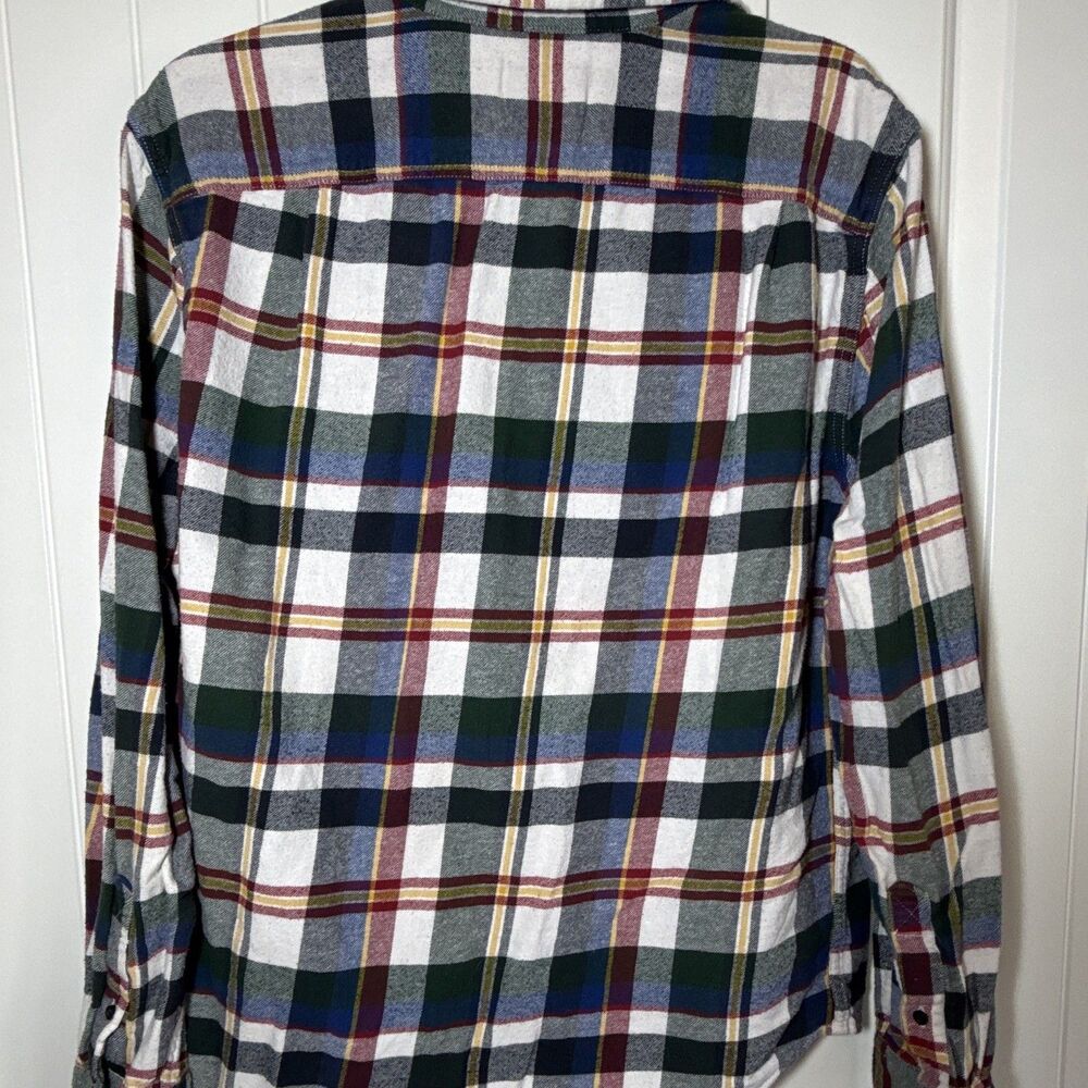 American Eagle Outfitters Men's L Cotton Flannel Classic Fit Plaid Shirt Pockets - Picture 7 of 8